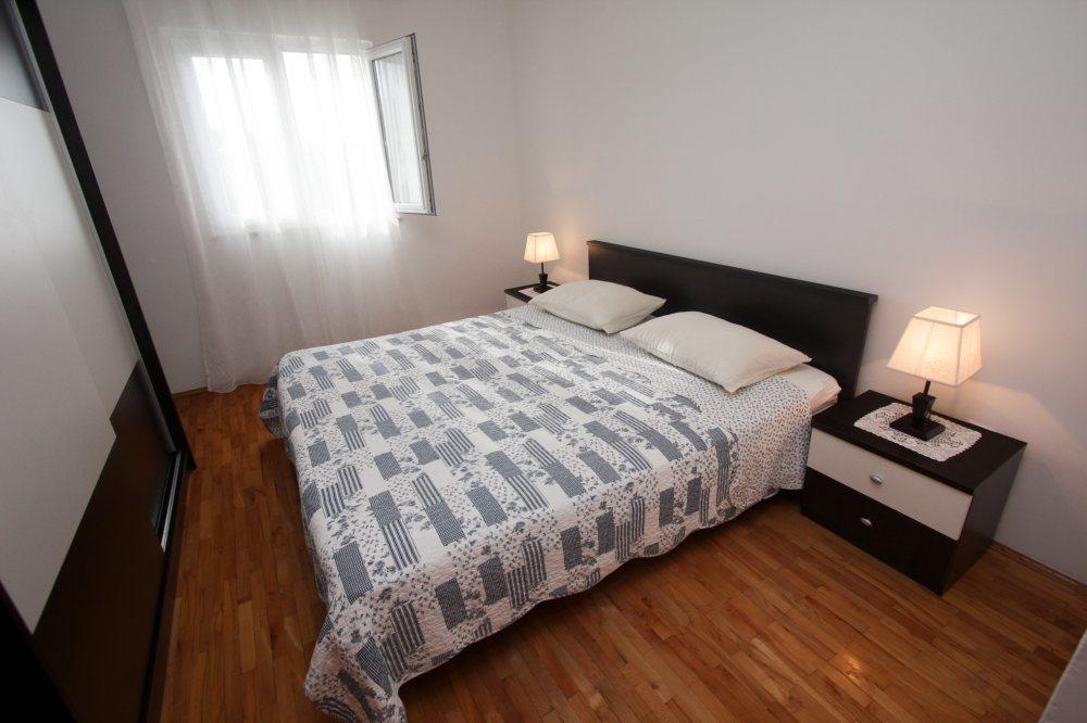 Apartment Miljenko Tomic Splitska Buitenkant foto