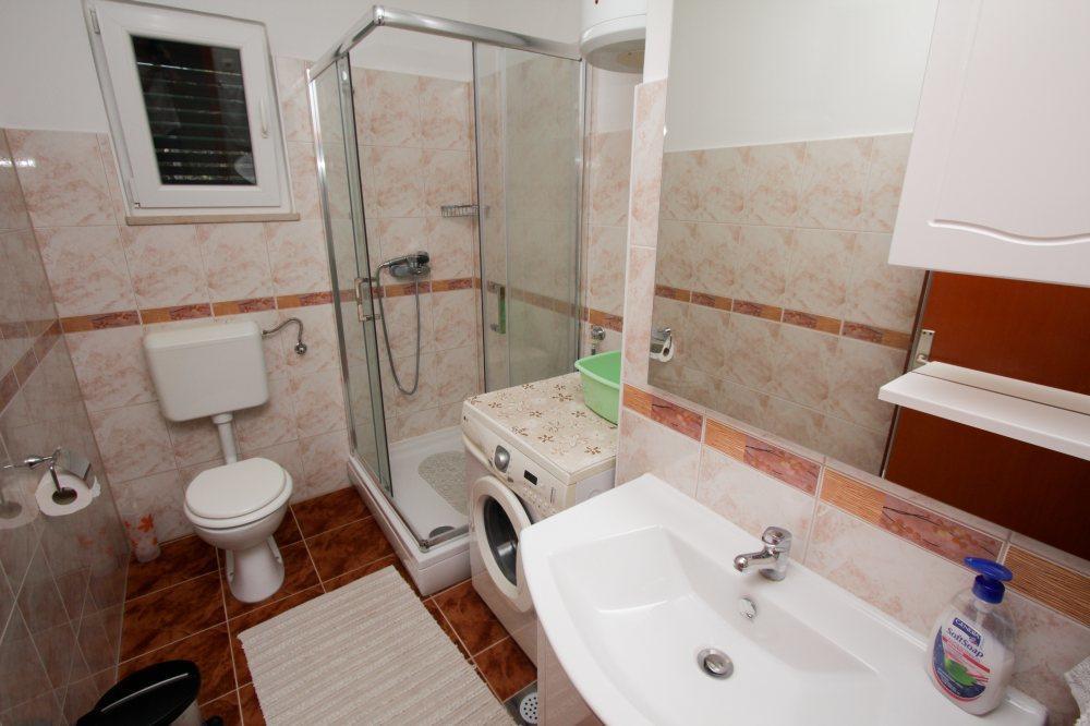 Apartment Miljenko Tomic Splitska Buitenkant foto